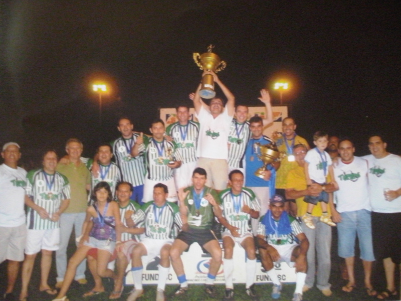 Equipe do Tereré quando venceu a Copa Ouro de 2008.