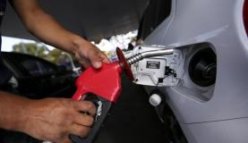 Preços da gasolina e do diesel terão a primeira variação de 2018 amanhã Aécio Amado - Repórter da Agência Brasil