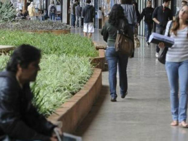 Matrículas em cursos superiores subiram 130% entre 2000 e 2013