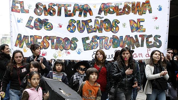 Governo do Chile reajusta em 7,2% orçamento para educação
