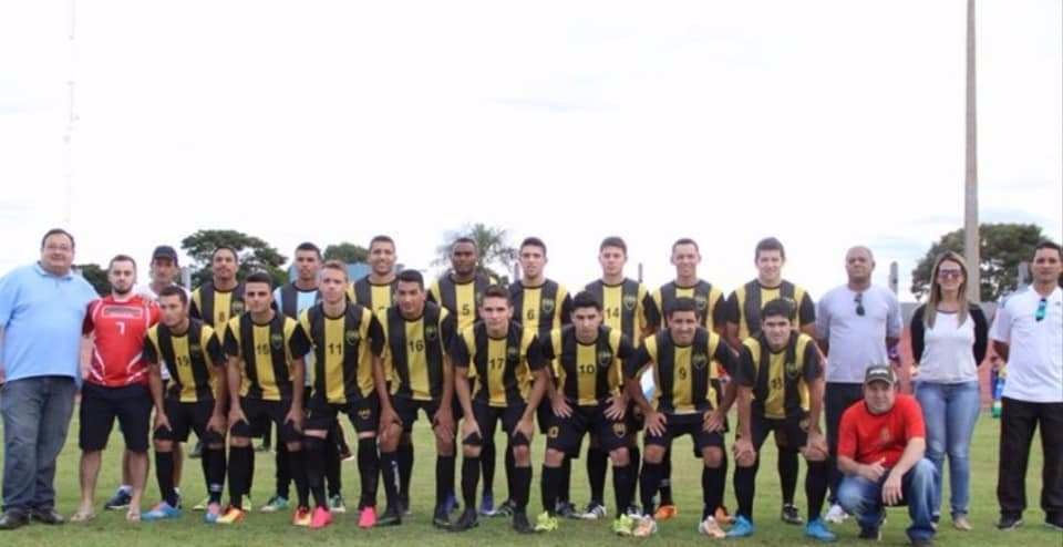 Amambai tenta manter 100% contra Paranhos nesse domingo (4) Time de Amambai tenta mais três pontos neste domingo contra Paranhos, em jogo que será disputado no campo da Poli /Foto: Decom