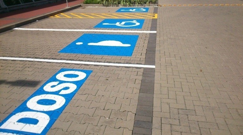 Cida quer garantir uso de vagas especiais para fibromiálgicos em estacionamentos Foto Ilustrativa