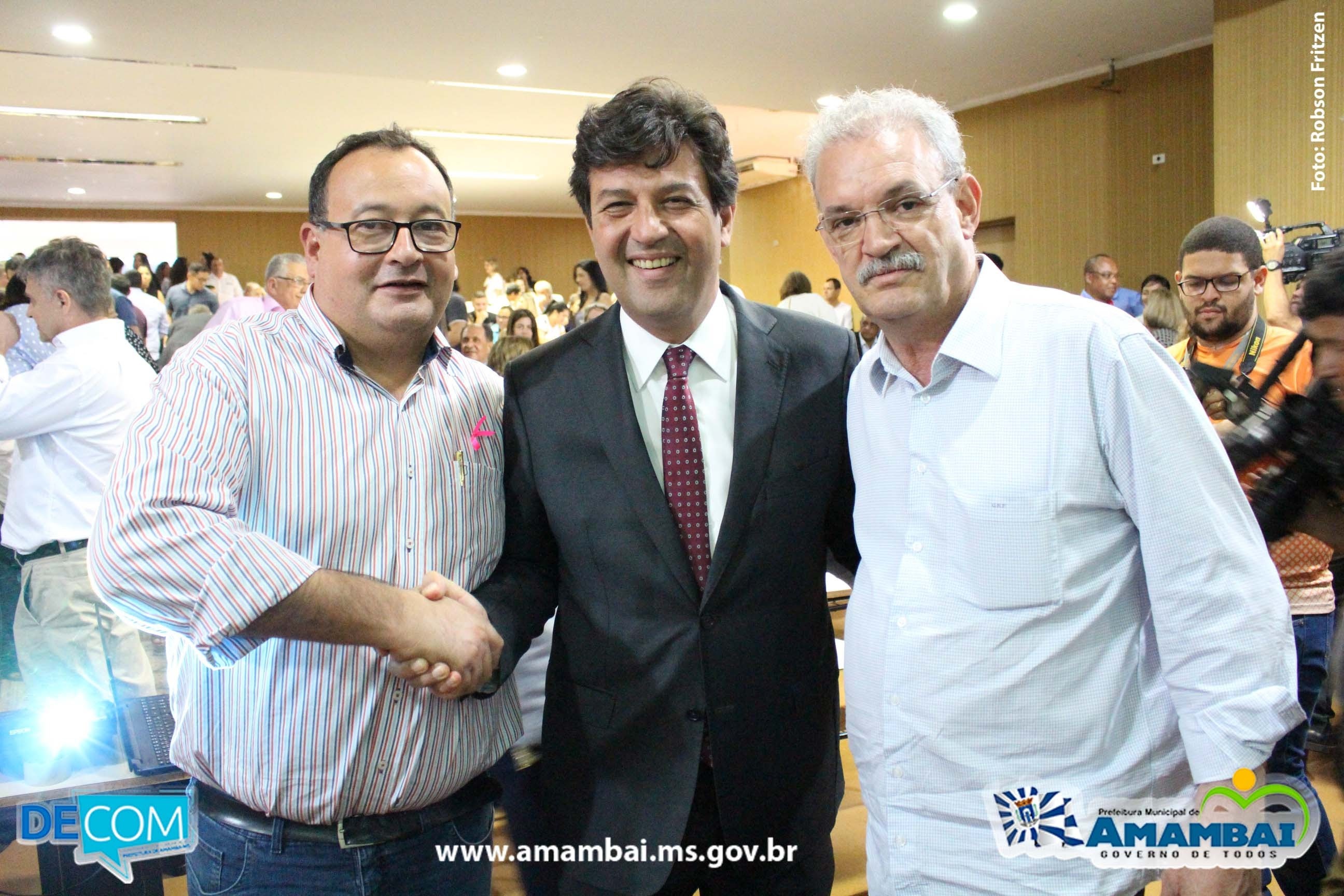 Prefeito Dr. Bandeira com o ministro Mandetta e o secretário estadual de saúde, Geraldo Resende / Foto: Decom