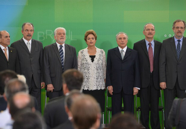 Dilma reúne equipe ministerial pela primeira vez após reforma administrativa