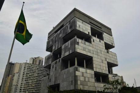 Especialistas afirmam que a estatal tem um grande desafio para retomar a rotina e superar as questões ligadas à Lava Jato / Tânia Rêgo/Agência Brasil