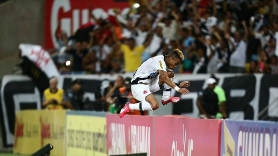 Rafael Silva foi o 'herói' do Vasco no primeiro jogo da decisão do Campeonato Carioca