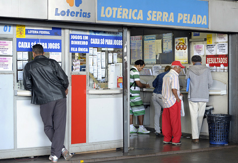 Os recursos de prêmios não reclamados das loterias federais administradas pela Caixa Econômica Federal podem sair do Fies para integrar o FNS
