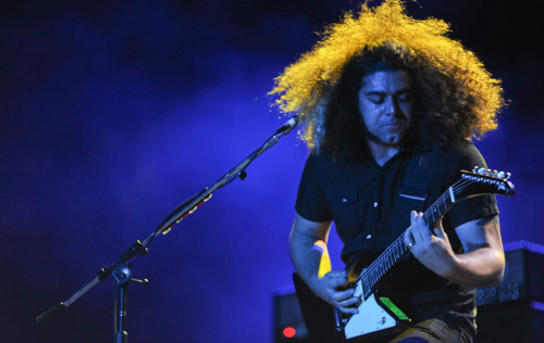 Veja os diferentes estilos de cabelos dos artistas que passaram pelo Rock in Rio