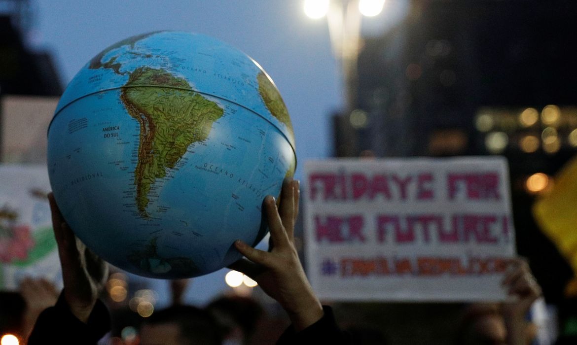 Presidente da COP26 pede esforço final para acordo