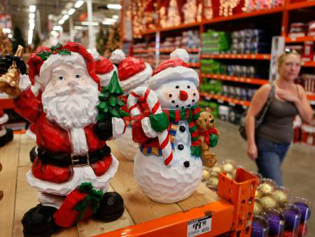 Vendas de Natal caíram 1% neste ano Segundo a Associação Brasileira de Lojistas de Shopping, é o maior recuo da última década