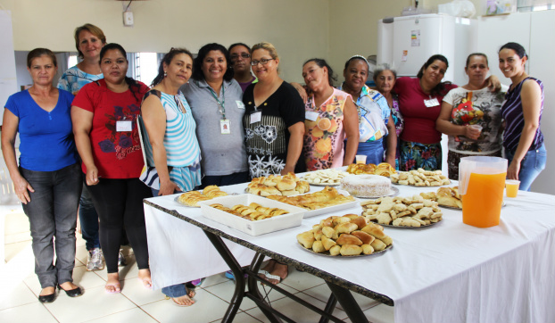 Sindicato Rural de Amambai promove curso de Produção Caseira de Pães Doze alunas participaram do curso / Foto: Assessoria SRA