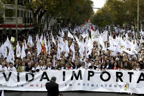 Protesto em Madri em defesa da vida e contra a legislação de aborto espanhola - Sergio Barrenechea