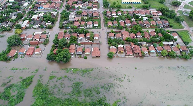 Em Porto Murtinho, onde cerca de 300 moradores ficaram desalojados após alagamento, Estado montou força-tarefa para dar apoio ao município.