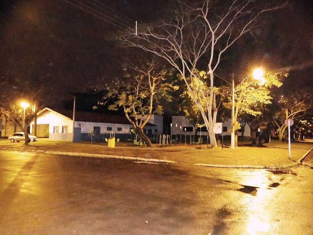 Moradores querem parceria com o poder público para investimentos na praça Orlando Viol / Foto: Moreira Produções