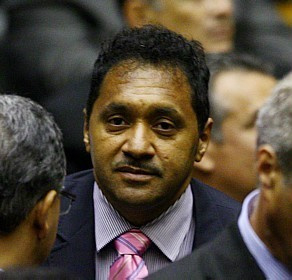 Com 'Lei Tiririca', começa reforma política 'possível' Com 'Lei Tiririca', começa reforma política 'possível'