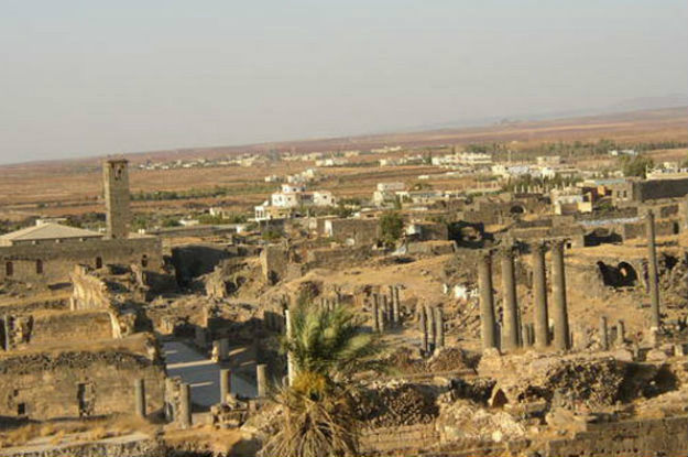 Unesco condena destruição em Bosra, na Síria Unesco condenou a destruição de parte da cidade histórica de Bosra, na Síria.