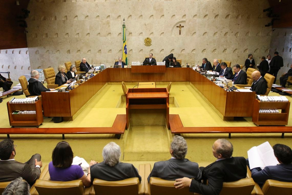 STF suspende julgamento de prisão após condenação em segunda instância