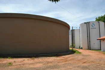 Dia Mundial da Água - Diretor da Sanesul de Amambai palestra no Rotary Club A Sanesul tem um reservatório com capacidade de 1,5 milhões de litros de água.