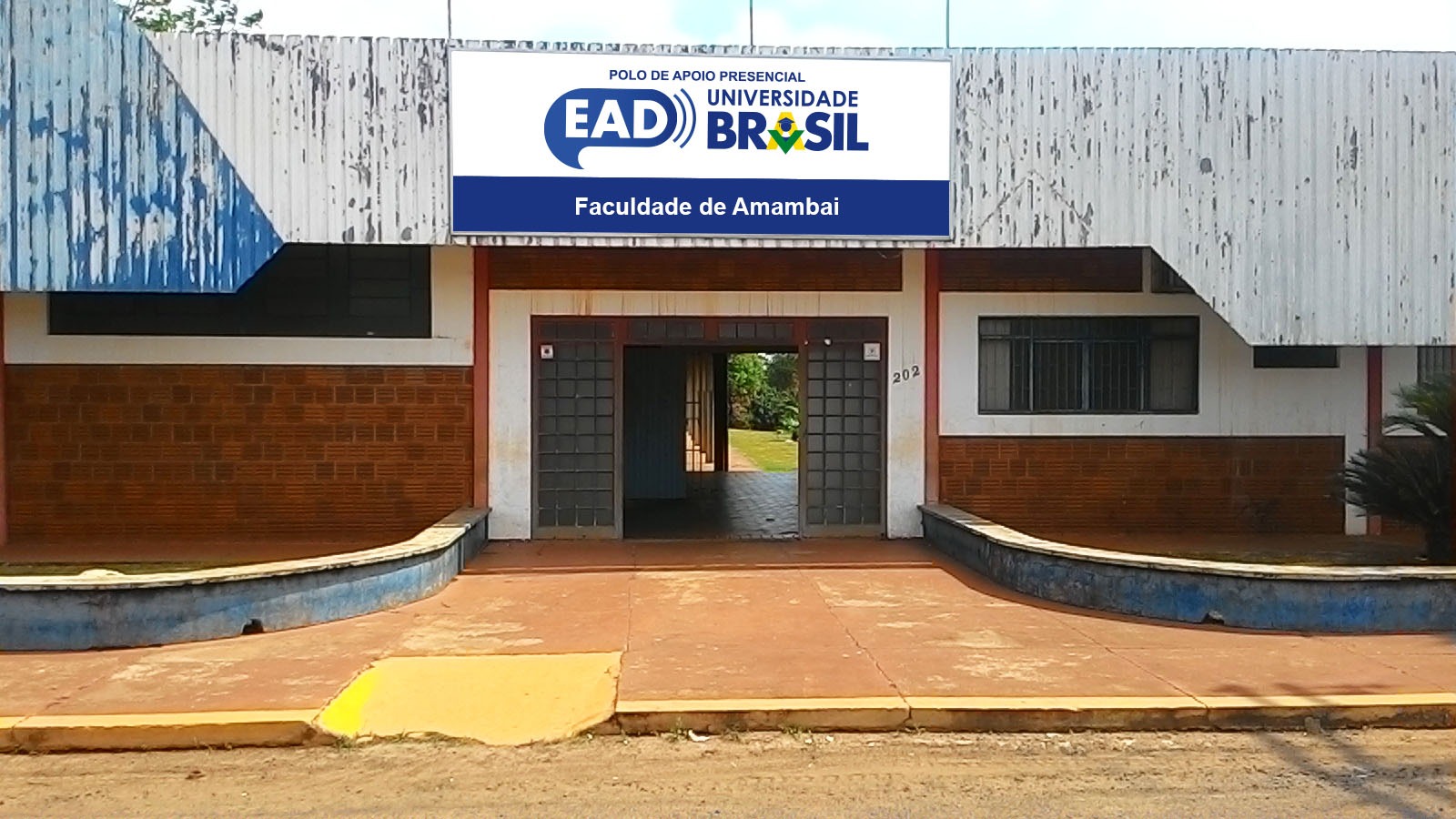A Universidade Brasil - Polo Amambai fica localizada na rua Padre Anchietta / Foto: Divulgação