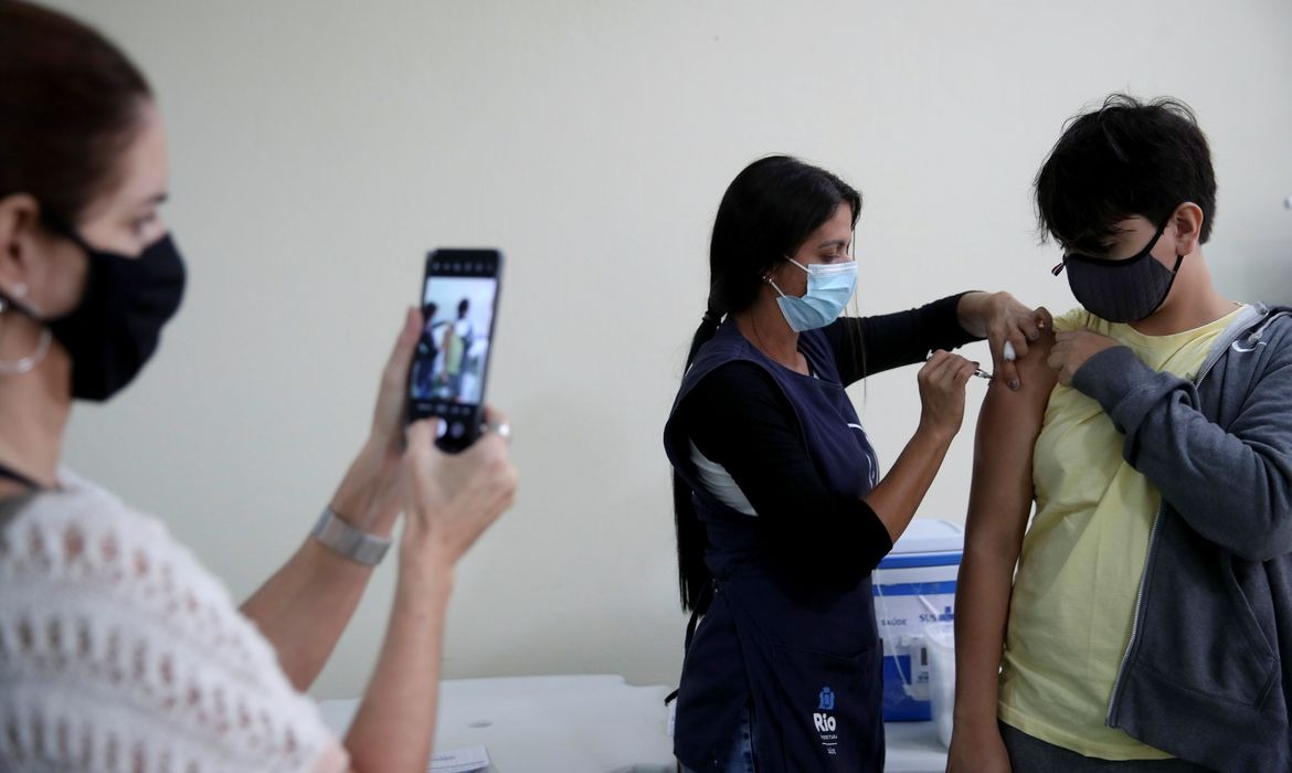 Brasil registra 293 mortes por covid-19 em 24 horas Foto: Agência Brasil