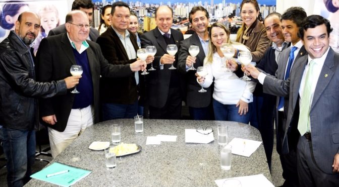 Produção familiar do leite gera desenvolvimento e beneficia cadeia produtiva Foto: Divulgação