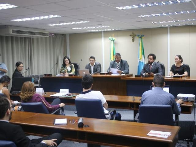 Audiência visa a discutir aplicação do direito de semiliberdade para indígenas. (Foto: Paulo Francis)