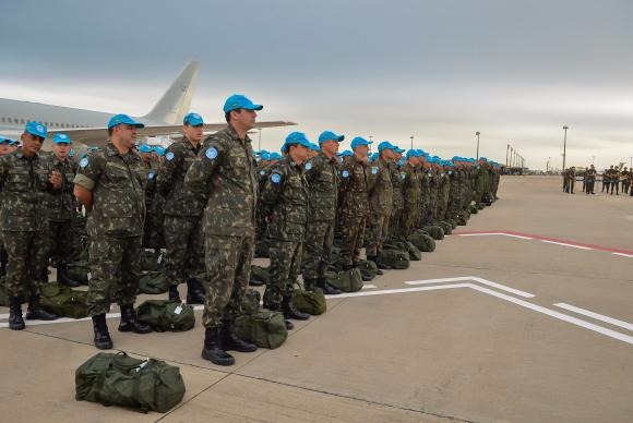 Avião da FAB leva último contingente militar brasileiro ao HaitiFoto: Divulgação 