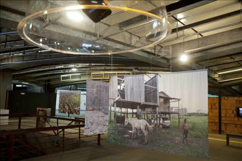 As exposições pertencem a 180 artistas de diferentes países e versam sobre diferentes lugares do planeta. EFE/Arquivo 
