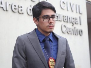 Dono de mineradora é executado e filho baleado por atiradores em carro Delegado Antônio de Souza, que atendeu a ocorrência, disse que a polícia já sabe quem são os suspeitos (Foto: Paulo Francis)