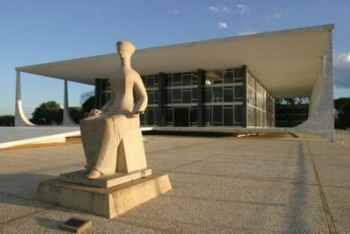 Procuradores federais pedem investigação sobre alto preço dos automóveis
