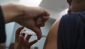 O Ministério da Saúde derrubou a restrição de vacinar apenas o público-alvo porque ainda há 10 milhões de doses disponíveis na rede pública de saúde / Foto: Divulgação