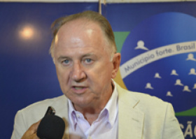 Mobilização Permanente convoca prefeituras a fecharem as portas em abril “O objetivo da paralisação é denunciar a situação que os Municípios brasileiros enfrentam de igual maneira”, explicou Ziulkoski
