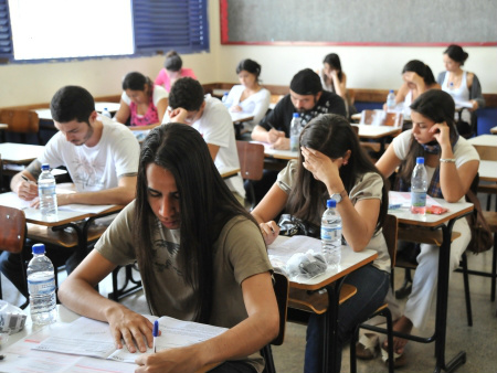 Governo do Estado publica alterações no decreto do Programa Vale-Universidade