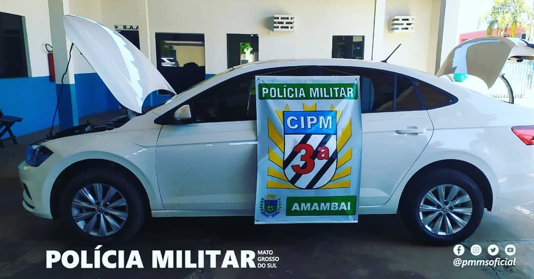 PM de Amambai prende 4 homens que tentavam levar carro com queixa de roubo/furto Foto: 3ª CIPM