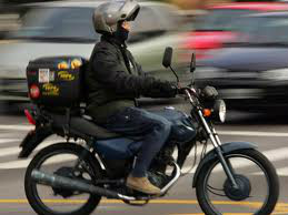 Projeto exige contratação de seguro de vida para motoboys Projeto exige contratação de seguro de vida para motoboys