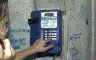 Mais de 400 mil orelhões serão desativados até 2016 Mais de 400 mil orelhões serão desativados até 2016