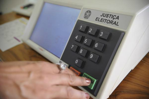 Campanha eleitoral começa em todo o país