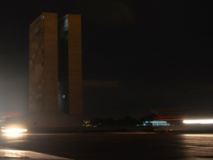 Hora do Planeta faz 7 mil cidades apagarem as luzes no mundo todo Hora do Planeta faz 7 mil cidades apagarem as luzes no mundo todo