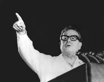 Países do Cone Sul investigam e punem crimes cometidos pelas ditaduras. Só falta o Brasil Chile volta a investigar Allende (Foto: Jaume d'Urgell/Flickr)