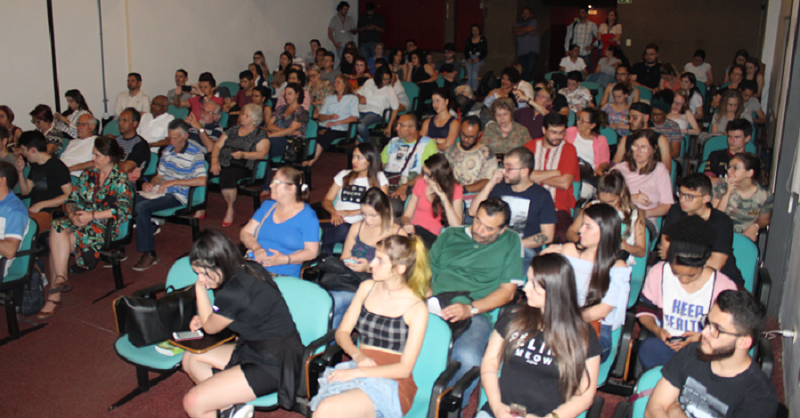 Debate: O Brasil que sai das urnas (Foto: Viviane Aparecida Ferreira de Lara Matos)