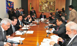 Governo tenta adiar votação de vetos polêmicos Governo tenta adiar votação de vetos polêmicos