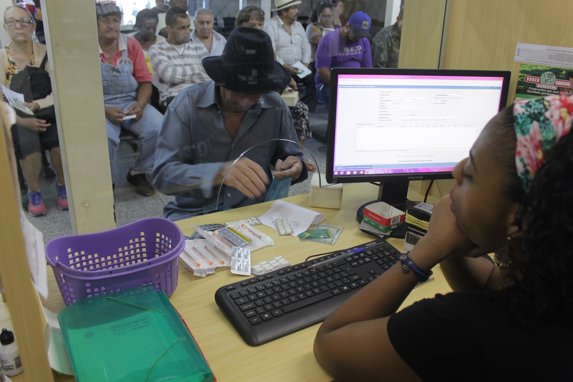 Vereador Geverson quer que a prefeitura divulgue os medicamentos disponíveis nos postos, via online, no portal da administração / Foto: Ilustrativa