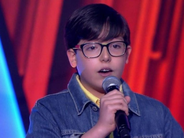Ele escutava música ainda na barriga da mãe e hoje é MS no The Voice Kids Matheus conquistou o público e esta fazendo parte do time do técnico Carlinhos Brown no The Voice Brasil Kids. (Foto: Divulgação/Facebook)