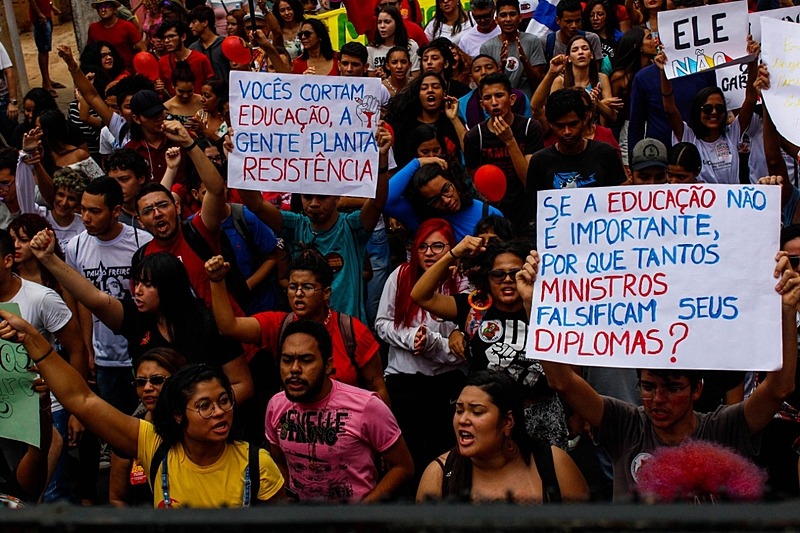 Votos da juventude podem ser decisivos nas eleições deste ano Nessas eleições municipais, muitos candidatos apostam na conquista de votos da juventude. - Foto: Rodolfo Santana