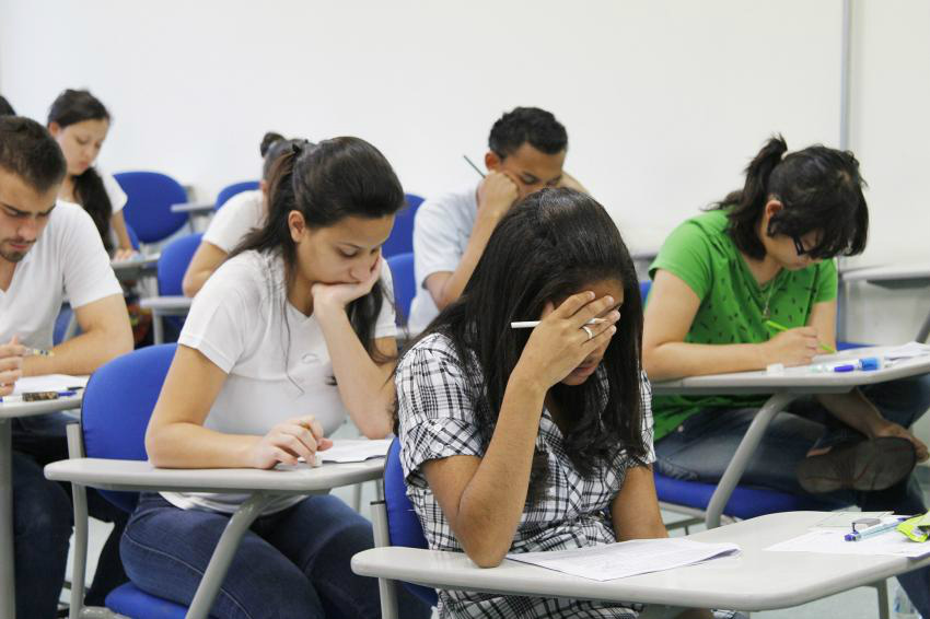 Fies: metade dos novos contratos esperados pelas particulares será firmada
