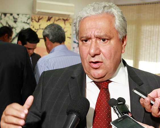 Governadores unem forças na tentativa de regulamentar incentivos fiscais Governadores unem forças na tentativa de regulamentar incentivos fiscais