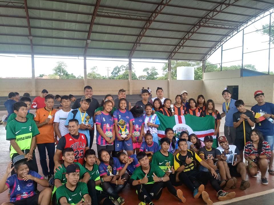 1º Festival Escolar de Esporte Indígena aconteceu em Amambai Atletas de Antônio João, Coronel Sapucaia, Dourados, Aral Moreira participaram das competições