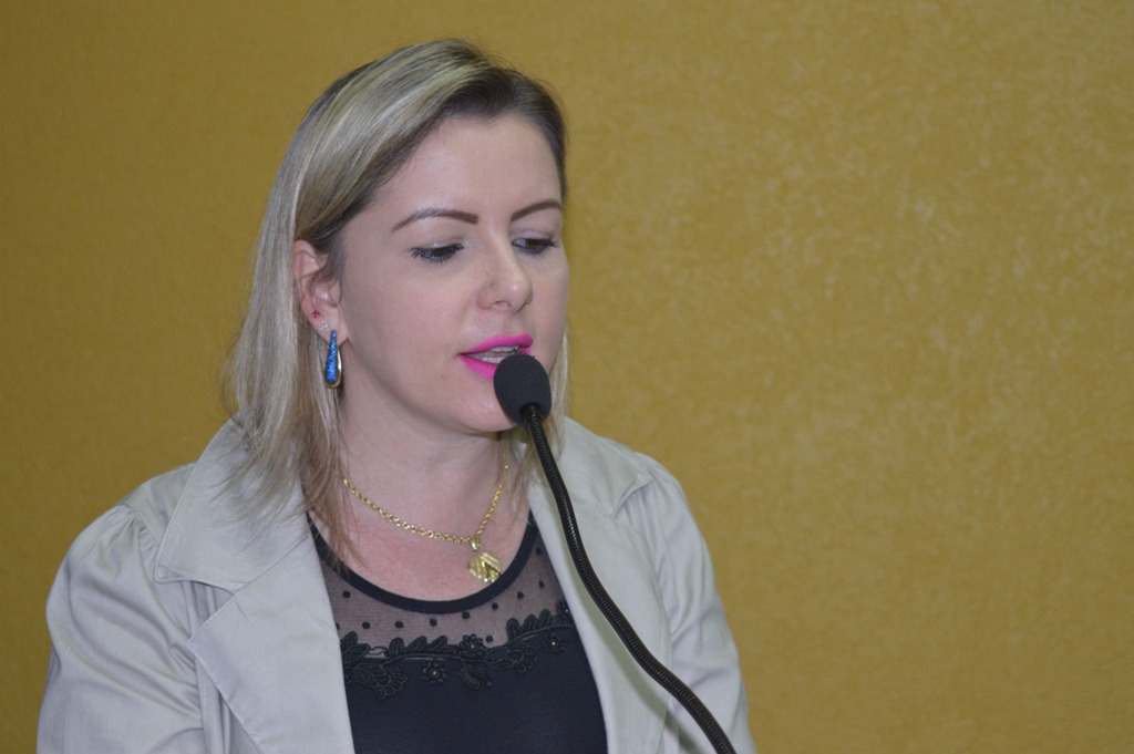 Janete quer investimentos no posto de saúde da vila Guape Vereador de Amambai, Janete Córdoba (PSDB)Foto: Moreira Produções
