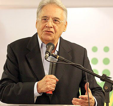 Moreira Franco faz a ponte entre Dilma e FHC