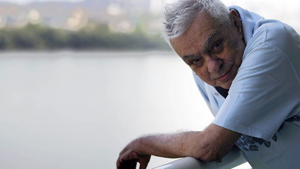 Chico Anysio morre aos 80 anos - veja vídeos de seus personagens Chico Anysio em 2009, depois de entrevista em seu apartamento na Barra da Tijuca, Zona Oeste do Rio (Foto: Aline Massuca/AE)